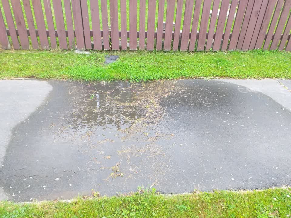 The photograph attached to this water leak report