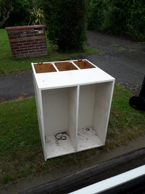 Rubbish/Recycling, a report photo