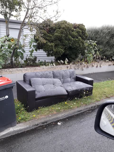 Rubbish/Recycling, a report photo