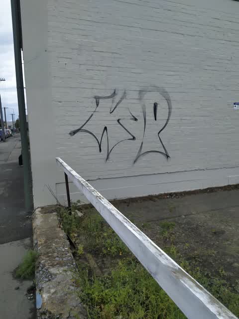 Graffiti, a report photo