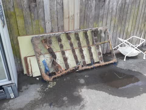 Rubbish/Recycling — a report photo