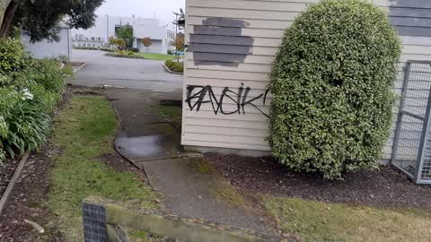 Graffiti, a report photo