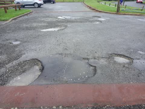 Roading/Streets, a report photo