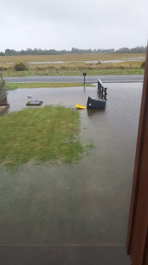 Flooding, a report photo