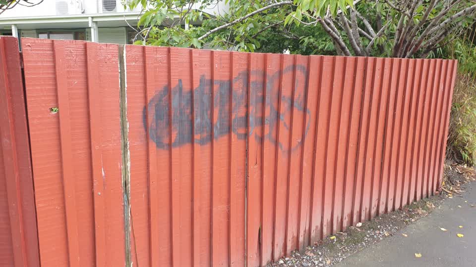 The photograph attached to this graffiti report