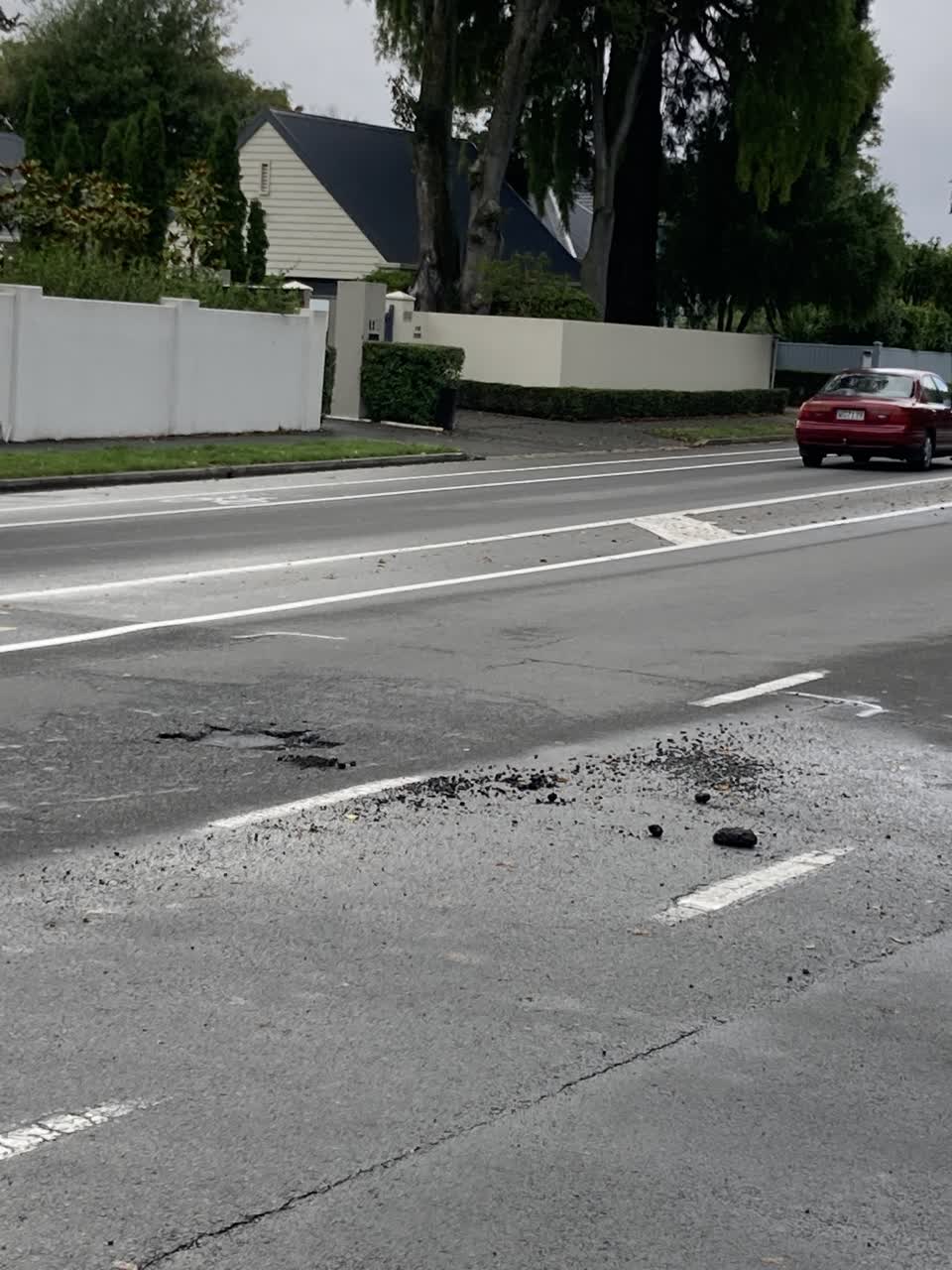 The photograph attached to this roading/streets report