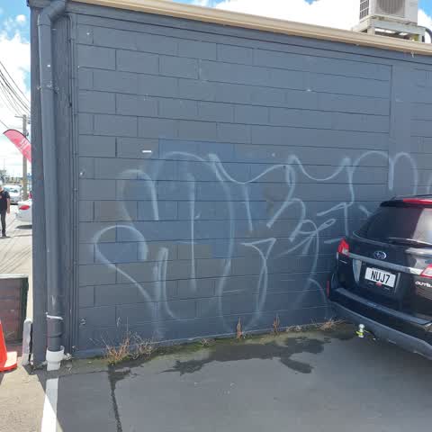 Graffiti, a report photo