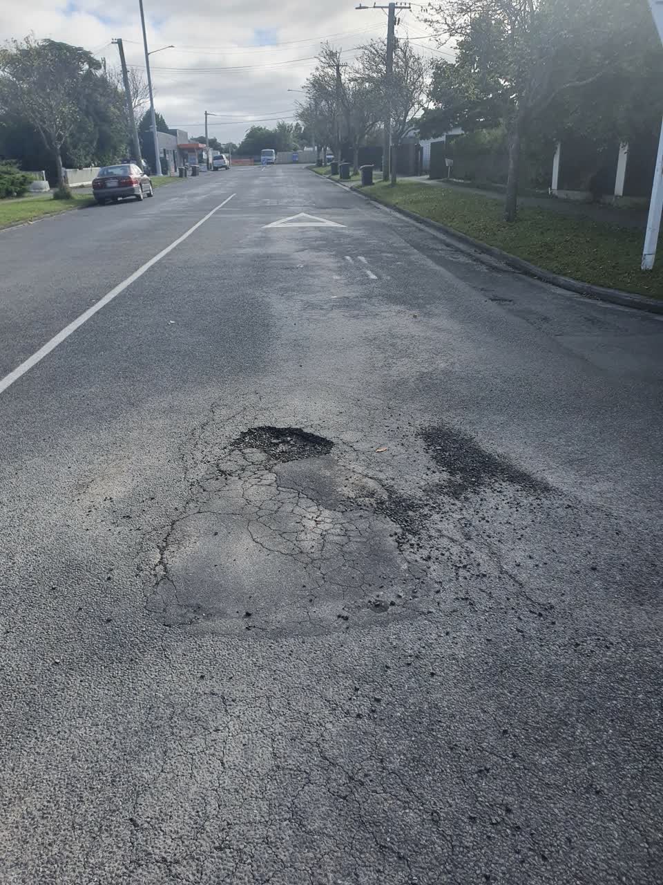 The photograph attached to this roading/streets report