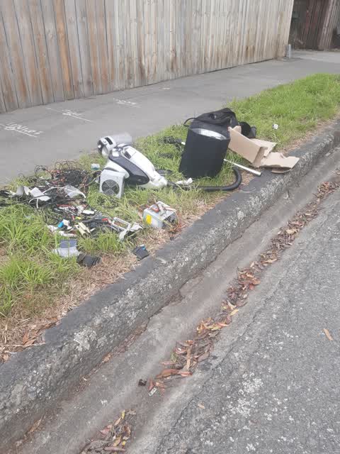 Rubbish/Recycling — a report photo