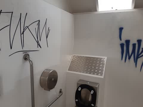 Graffiti — a report photo