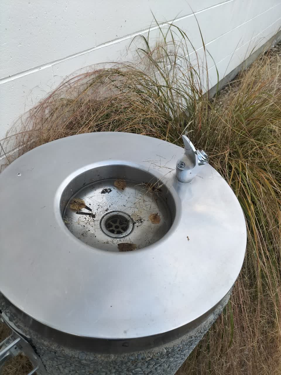 The photograph attached to this water supply report
