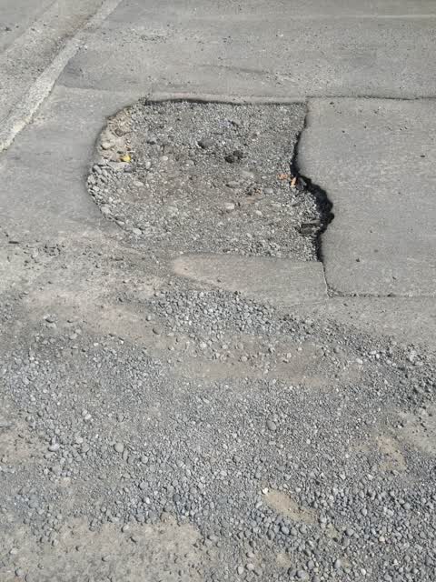 Roading/Streets, a report photo