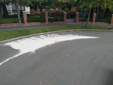Graffiti, a report photo