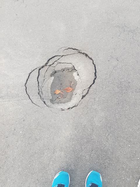Roading/Streets, a report photo