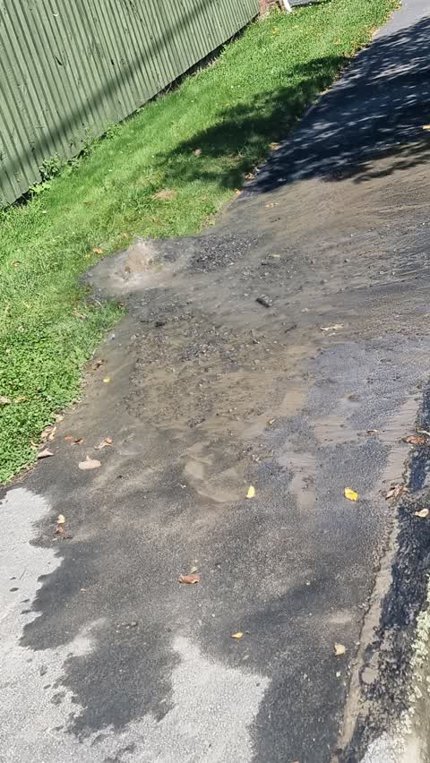 Water Leak, a report photo