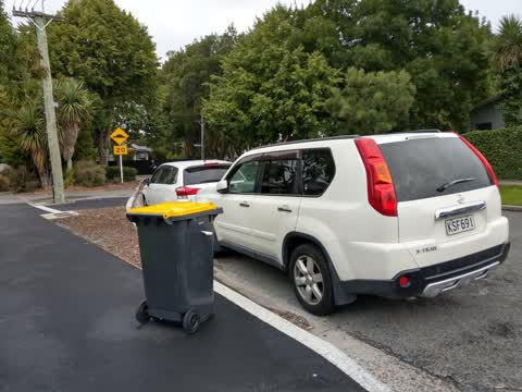Roading/Streets, a report photo