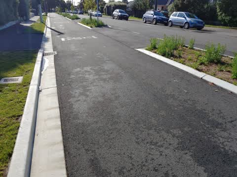 Roading/Streets, a report photo