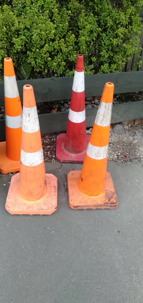 Roading/Streets, a report photo