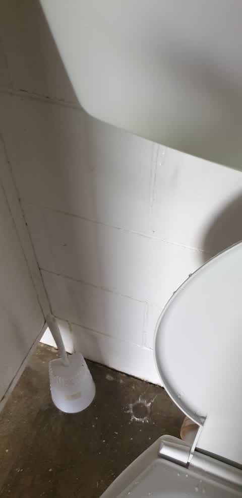Water Leak, a report photo