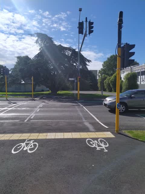 Roading/Streets, a report photo