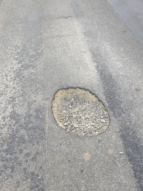 Roading/Streets, a report photo