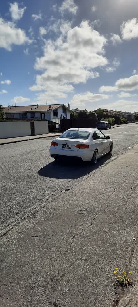 Roading/Streets, a report photo