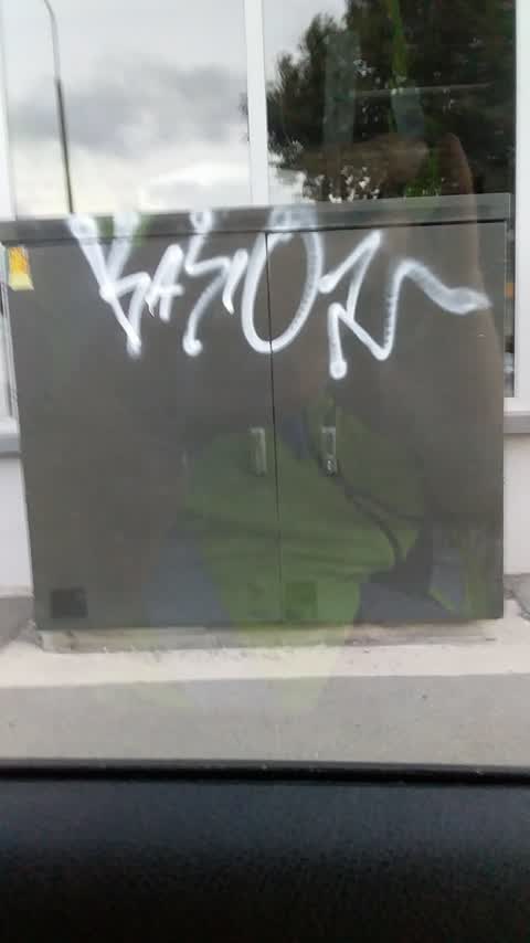 Graffiti, a report photo