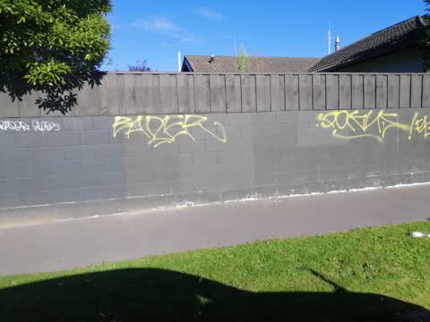 Graffiti, a report photo