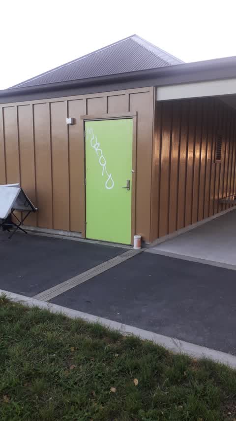 Graffiti, a report photo
