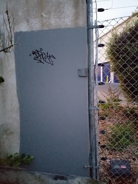 Graffiti, a report photo