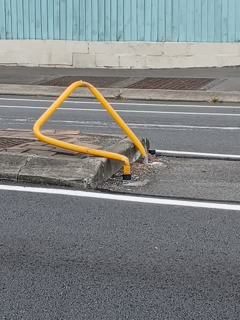 Roading/Streets, a report photo