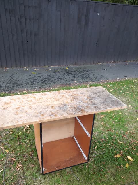Rubbish/Recycling, a report photo