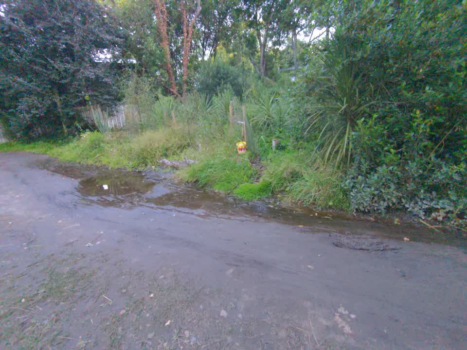 The photograph attached to this water supply report