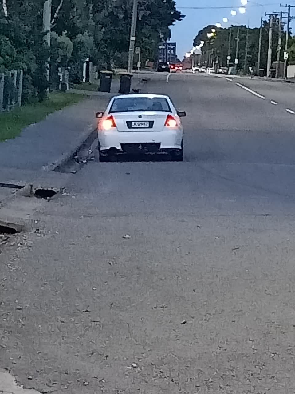 The photograph attached to this roading/streets report