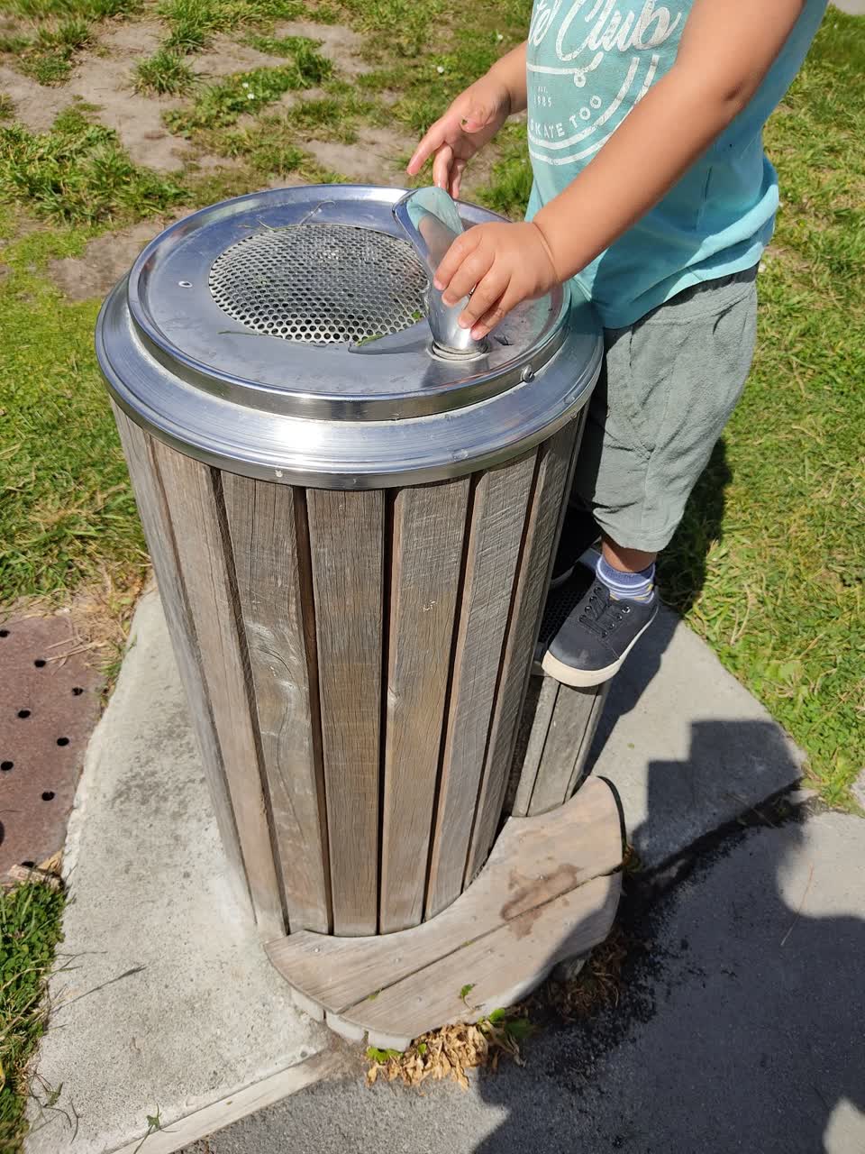 The photograph attached to this parks report