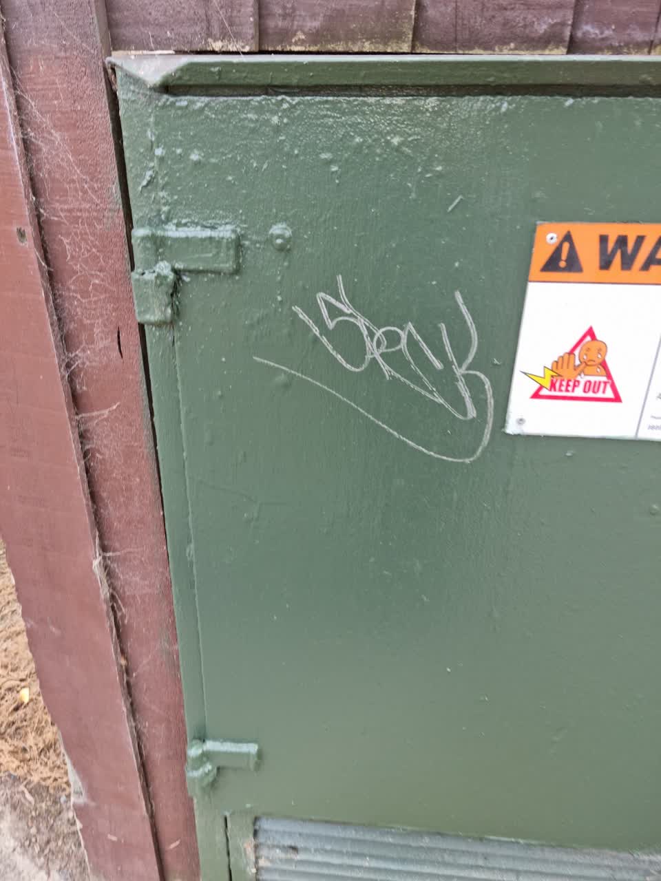 The photograph attached to this graffiti report