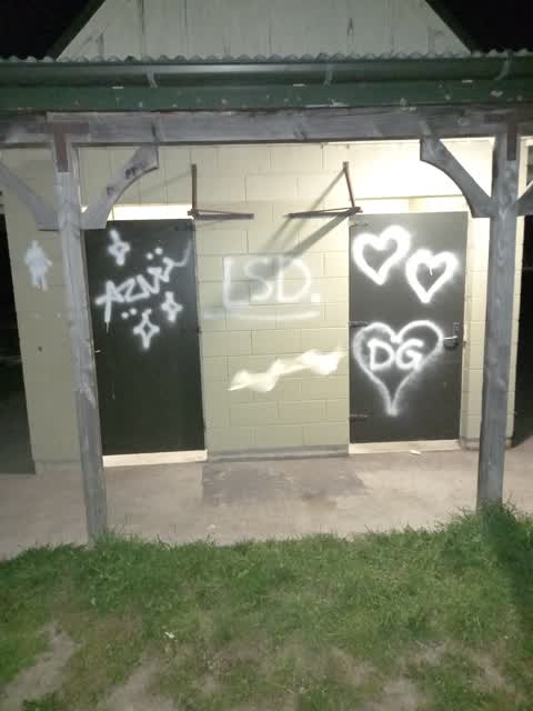 Graffiti, a report photo
