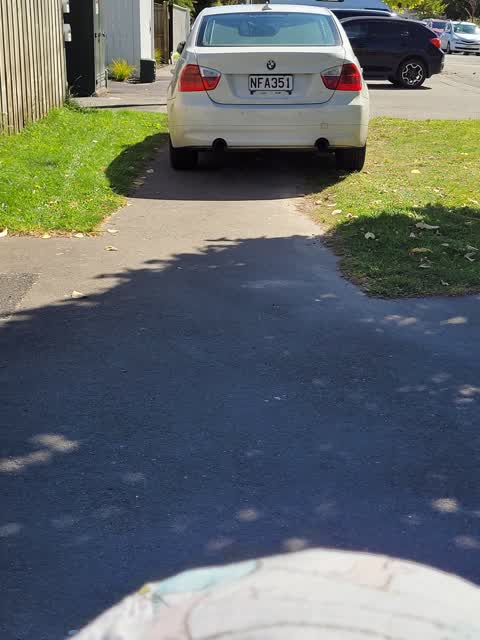 Roading/Streets, a report photo