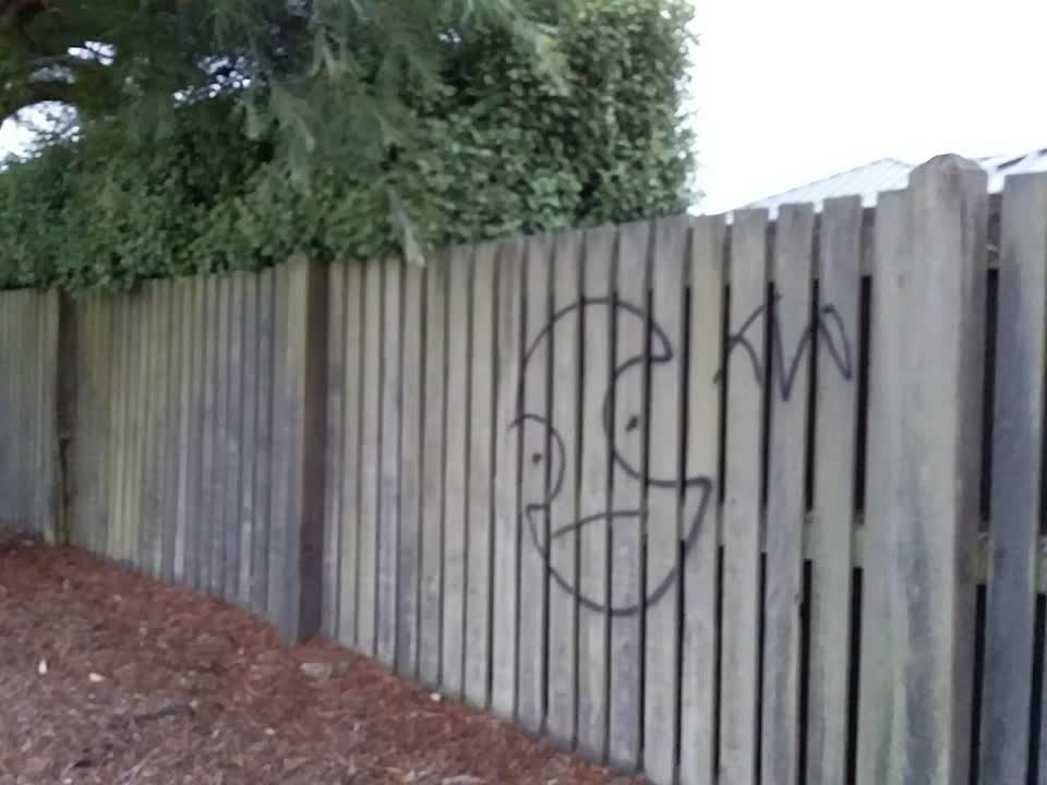 The photograph attached to this graffiti report