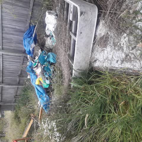 Rubbish/Recycling, a report photo