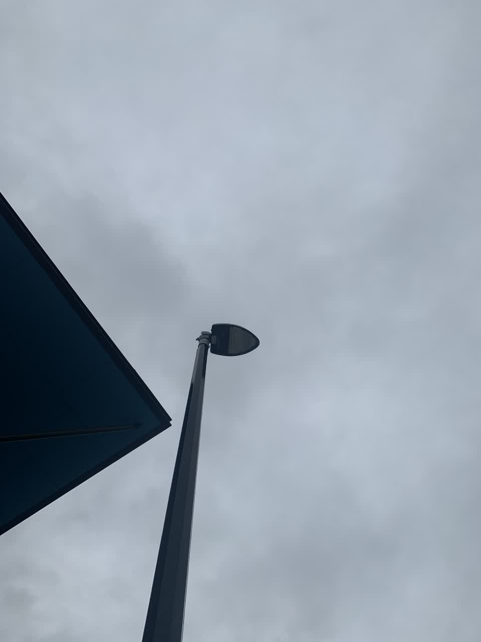 The photograph attached to this street light outage report