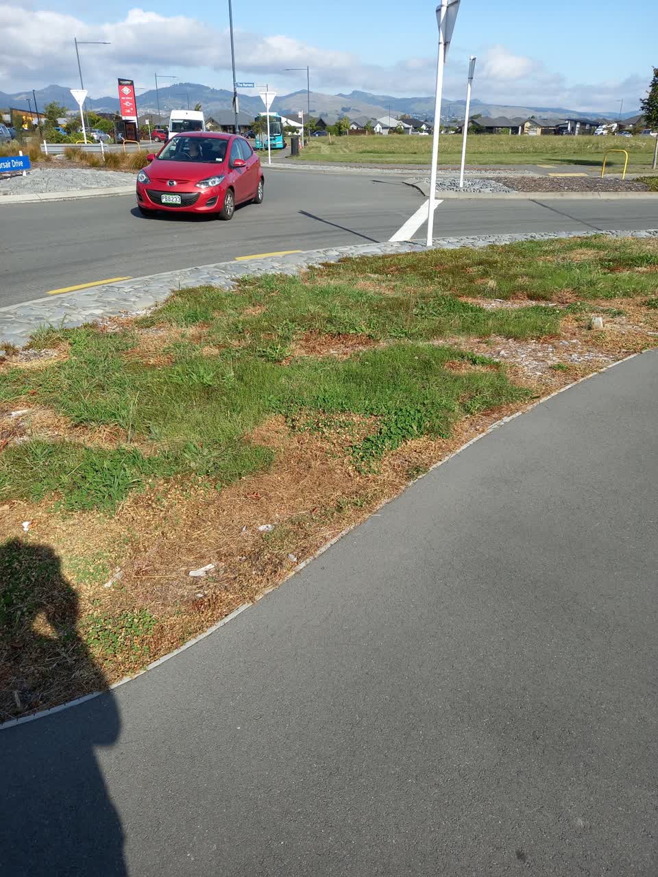 The photograph attached to this roading/streets report