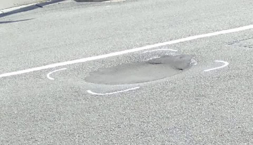 The photograph attached to this roading/streets report