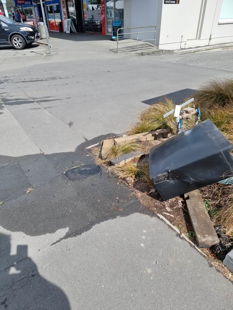 The photograph attached to this water supply report