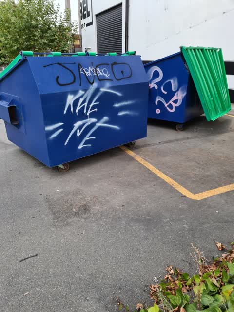 Graffiti, a report photo