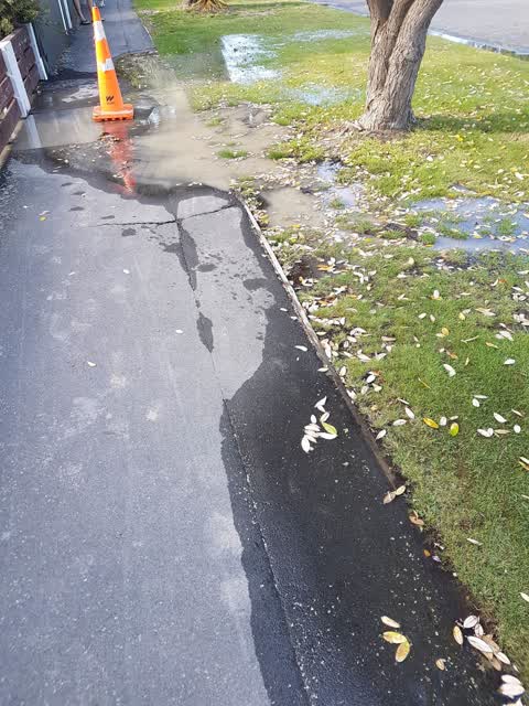 Water Leak, a report photo
