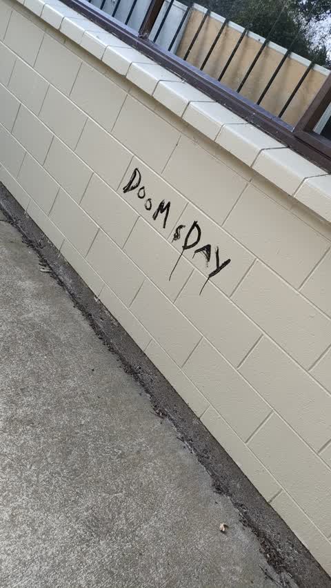 Graffiti, a report photo