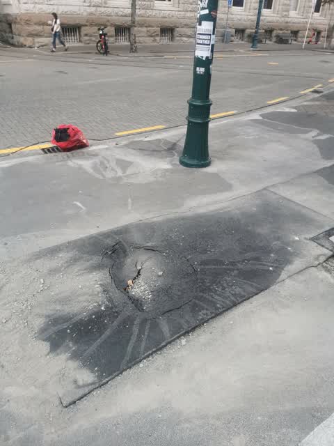 Roading/Streets, a report photo
