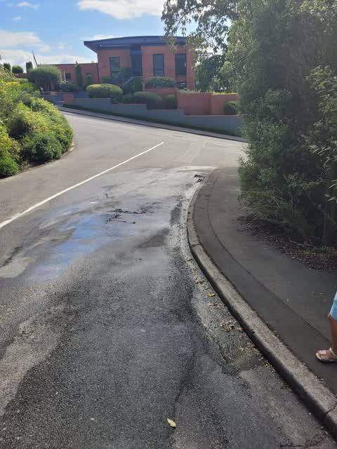 Water Leak, a report photo