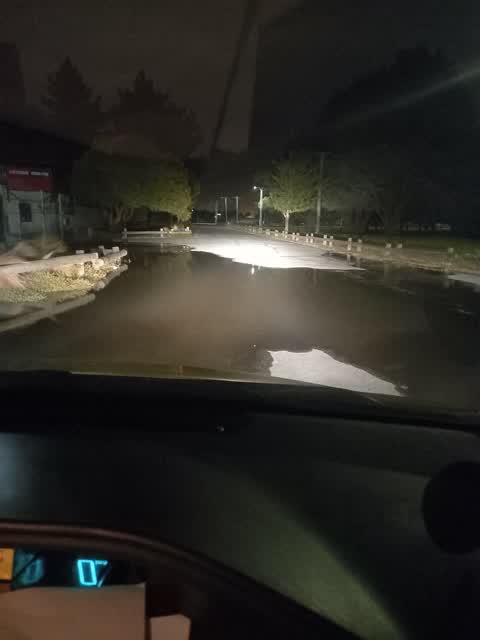 Roading/Streets, a report photo